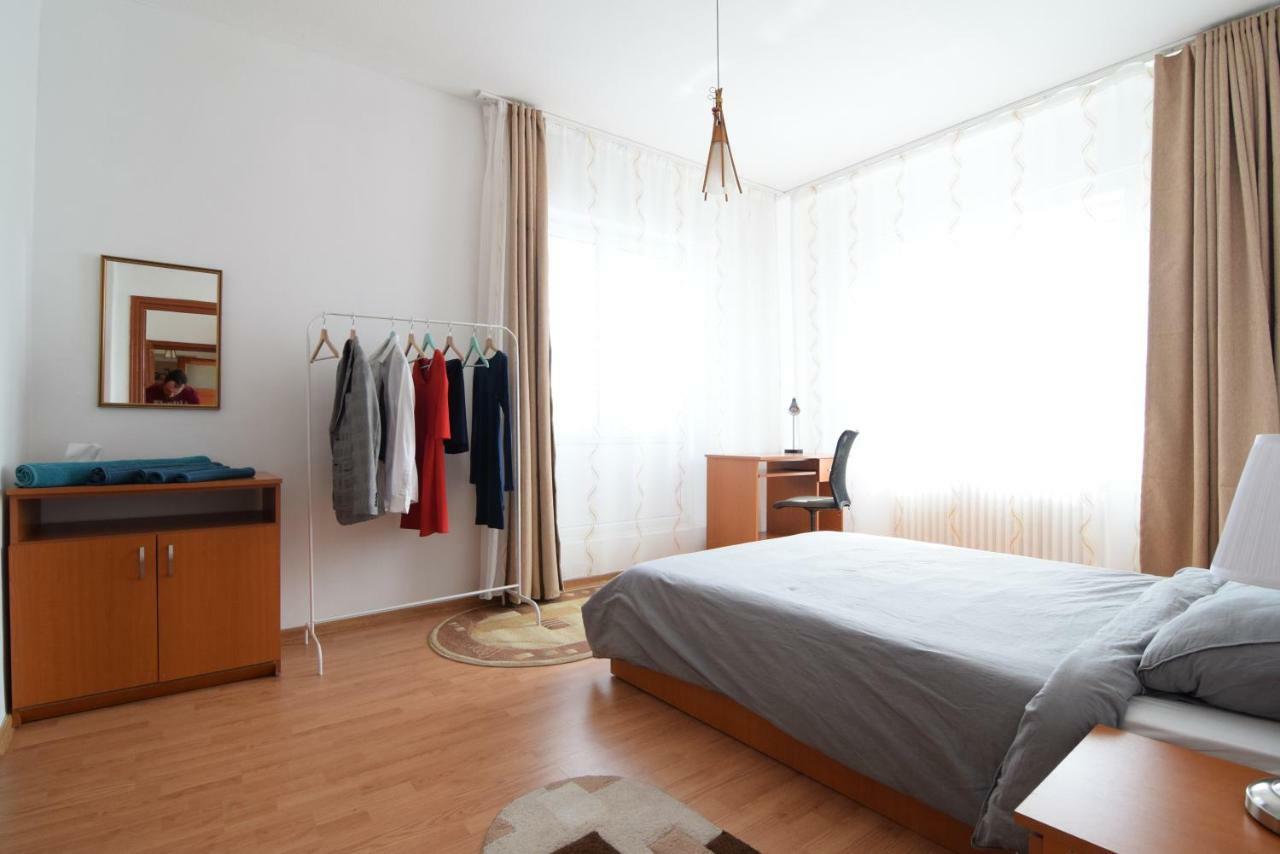 Apartamento Resedinta Lui Calin Bucarest Exterior foto